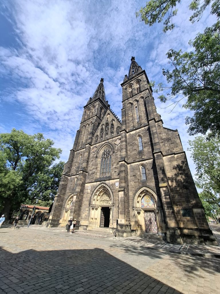 Biserica Sf. Petru și Pavel, Vysegrad