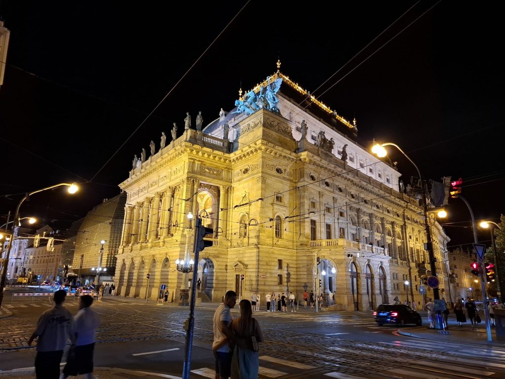 Teatrul Național